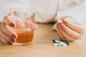 Macrobid and Alcohol